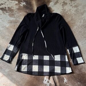 Now N Forever Black and White Plaid Cowl Neck Women's Tunic Top